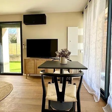 Levy - 1 Bedroom - Apartment Venissieux